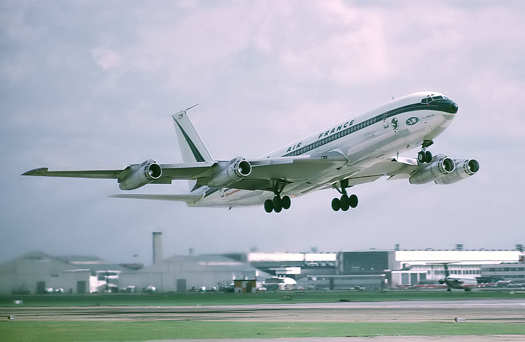 El Boeing 707, Uno De Los Aviones Más Importantes Del último Siglo ...